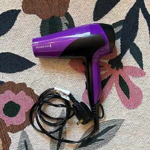 Blow dryer